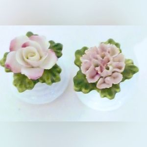 Aynsley Fine Bone China Salt and Pepper Set